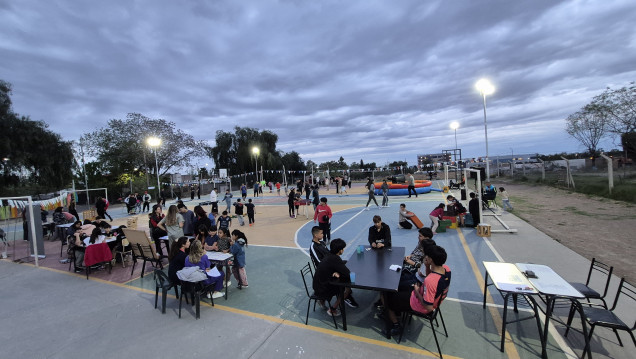 imagen El CUSFyC celebró el Día de la Primavera junto a adolescentes de la comunidad