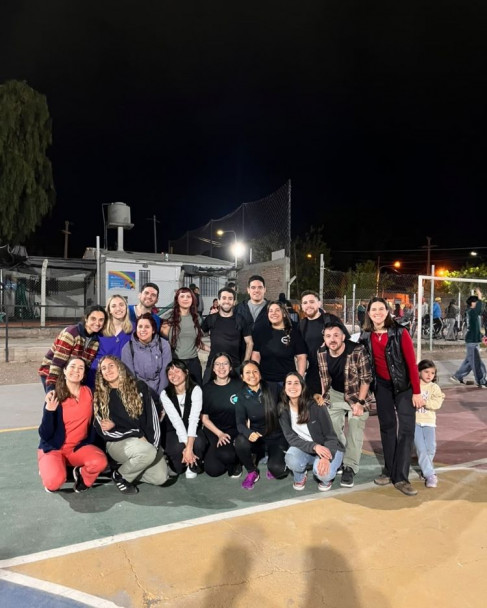 imagen El CUSFyC celebró el Día de la Primavera junto a adolescentes de la comunidad